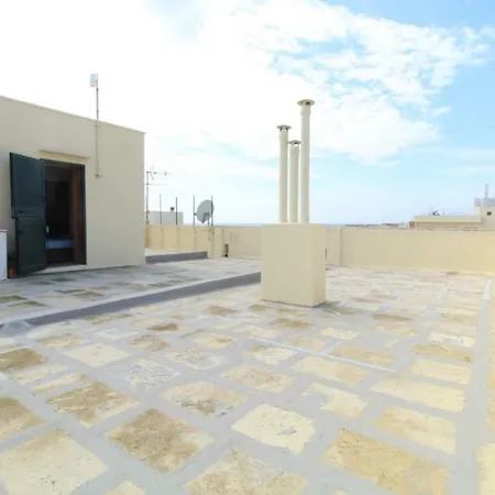 Attico Vista Mare In Centro Apartment